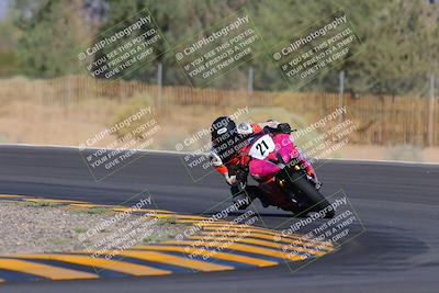 media/Oct-09-2022-SoCal Trackdays (Sun) [[95640aeeb6]]/Turn 3 (930am)/